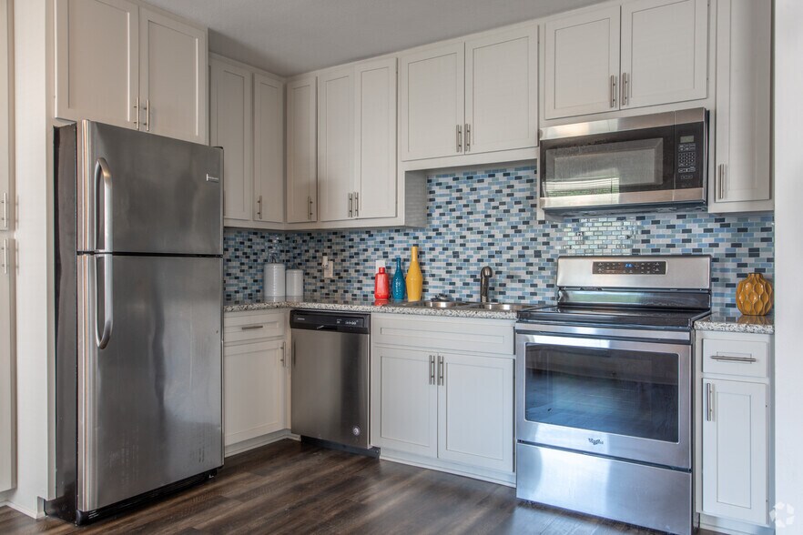 Broadway Apartments 2329 Broadway St Beaumont TX 77702 Apartment Finder