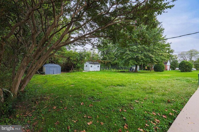 Building Photo - 5809 Eurith Ave