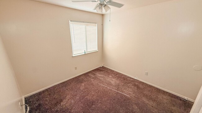 Building Photo - 5311 Sunbird Ct