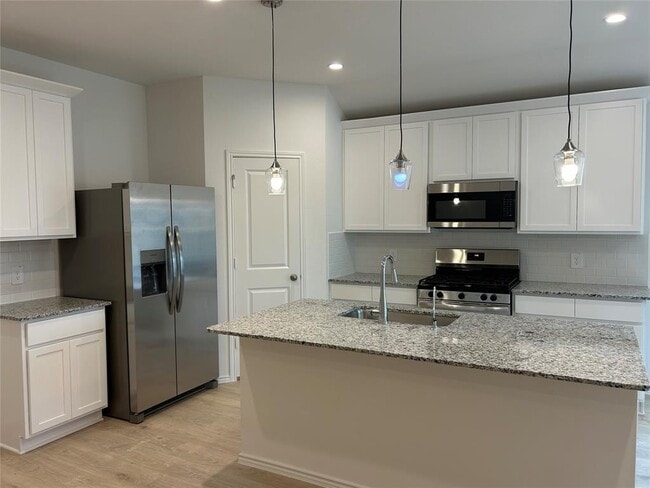 Building Photo - 1307 Windom Court Way