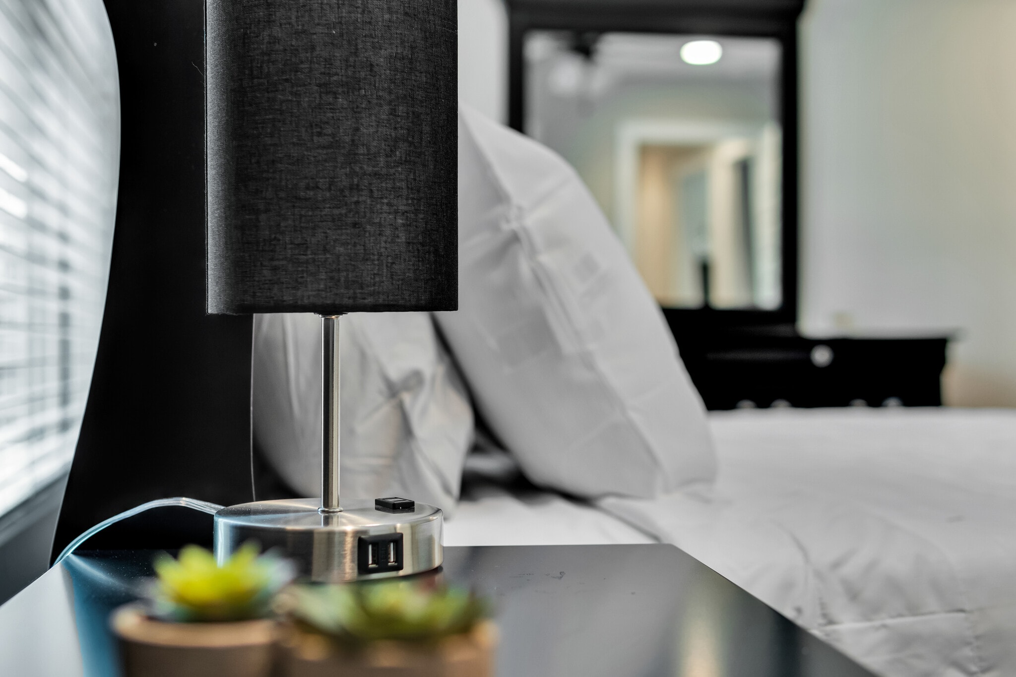 Building Photo - 764 Mary Ln