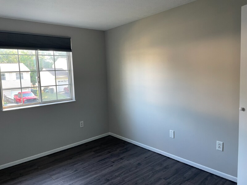 Building Photo - 3845 Farm Brook Ln