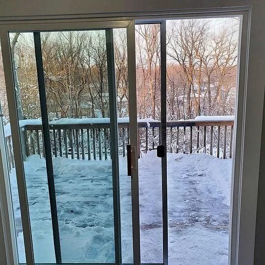 Building Photo - 616 E Hackley Ave