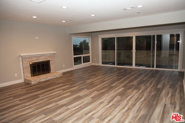 Building Photo - 936 Chehalem Rd