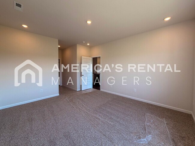 Building Photo - New Construction Home for Rent!