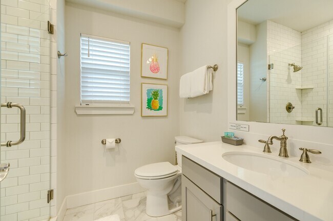 Building Photo - 1508 103rd St