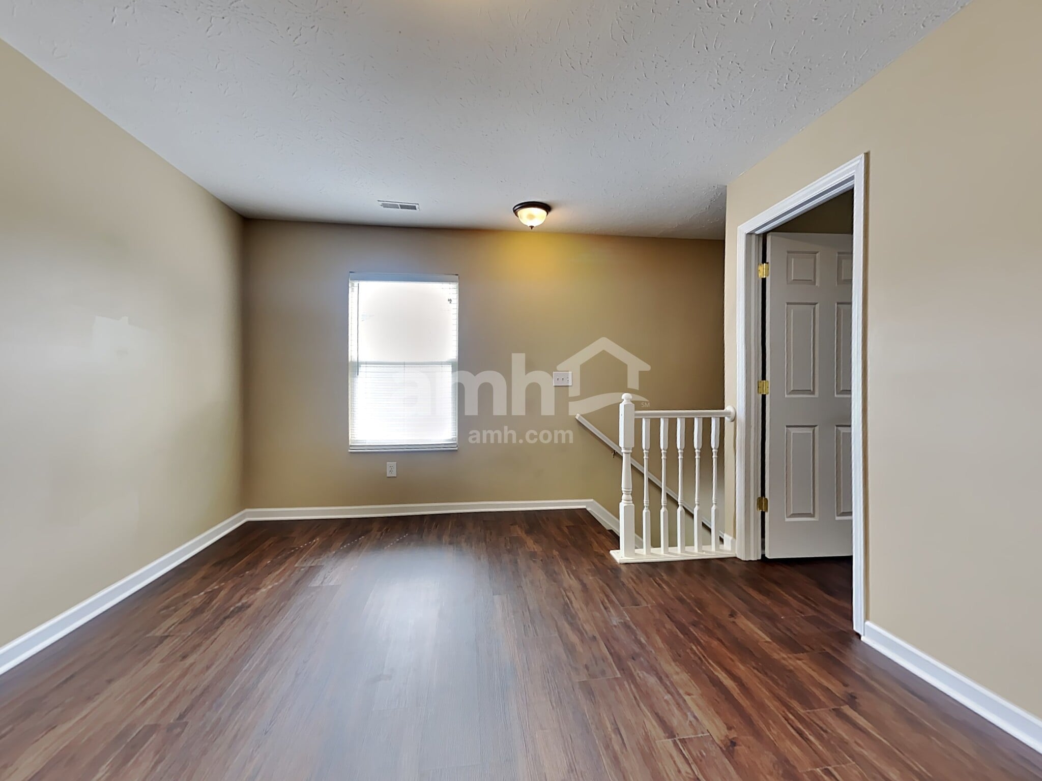 Building Photo - 4230 Mallard Dr