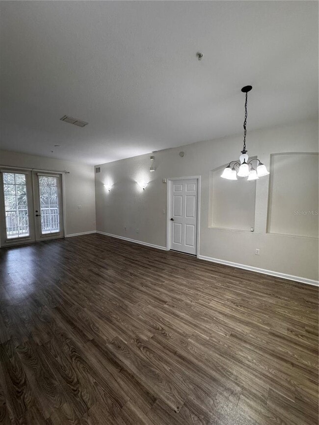Building Photo - 3001 Greystone Loop