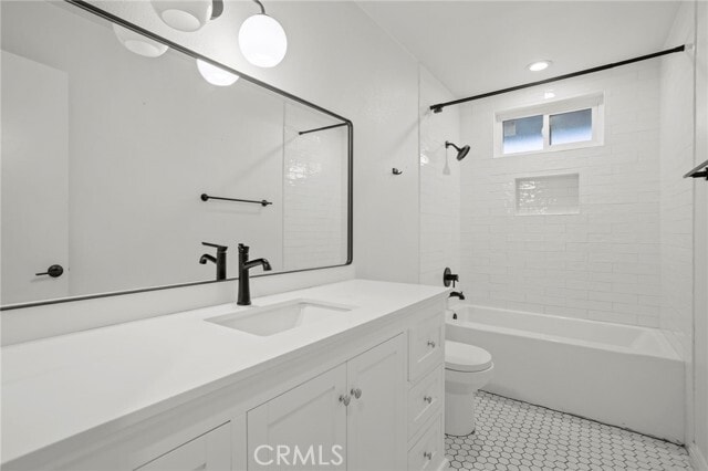 Building Photo - 164 E Highland Ave