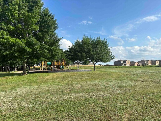 Building Photo - 1114 Treeta Trail