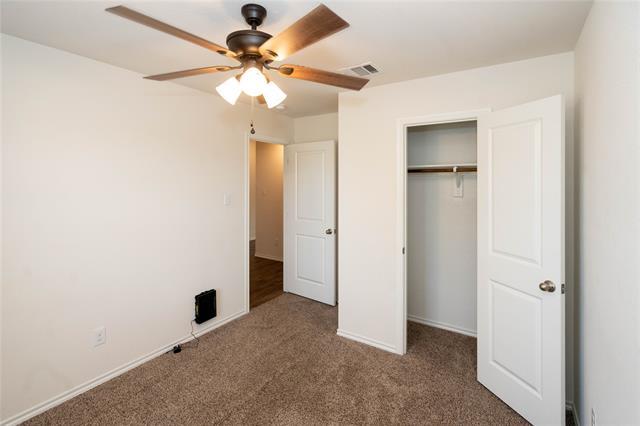 Building Photo - 706 Meadow Creek Ln