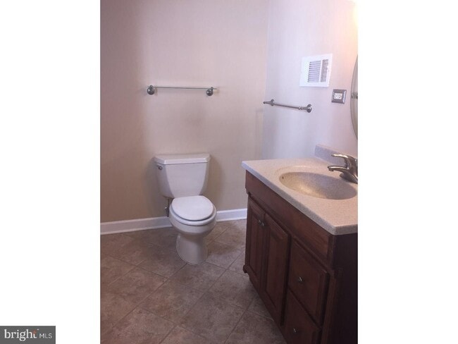 Building Photo - Fairfax - North Wilmington - 4 bedroom ava...