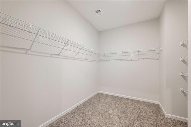 Building Photo - 118 Clerkenwell Dr