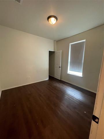 Building Photo - 1428 Ravenwood Dr