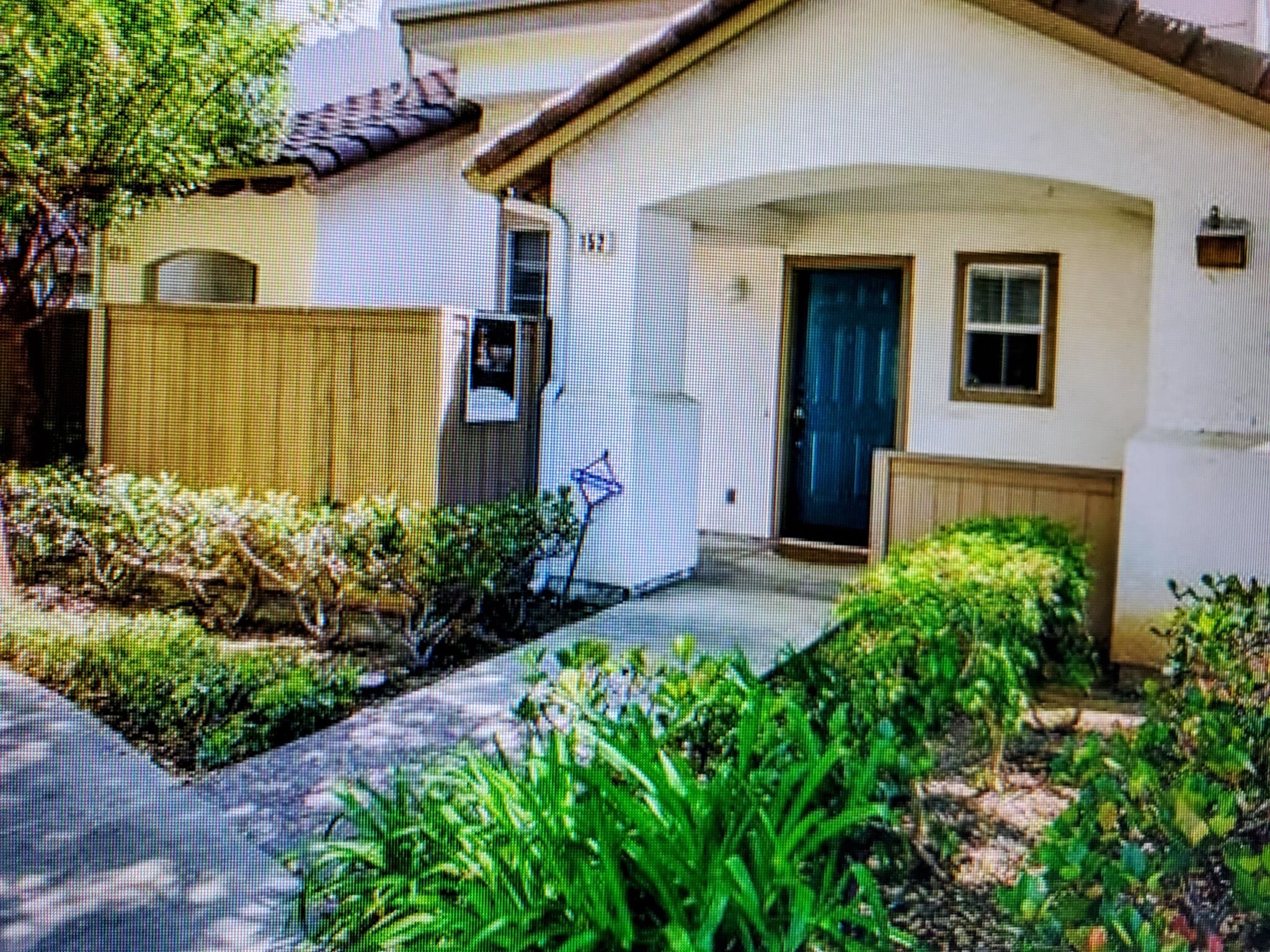 Building Photo - 10194 Wateridge Cir unit 152