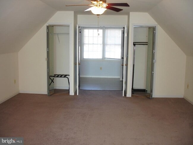 Building Photo - 1219 Bayside Rd