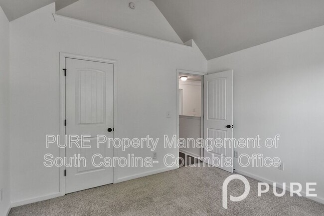 Building Photo - 522 Moulton Way