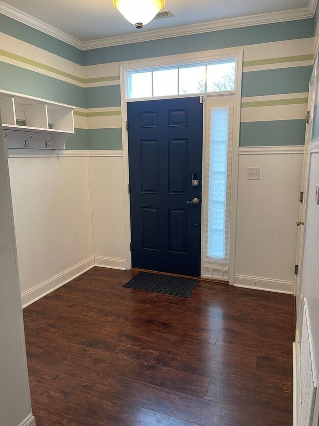 Building Photo - Middletown -  Willow Grove Mill