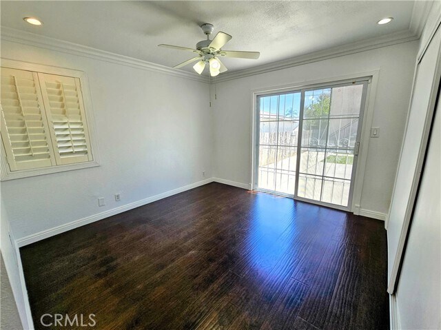 Building Photo - 5012 N Bentree Cir