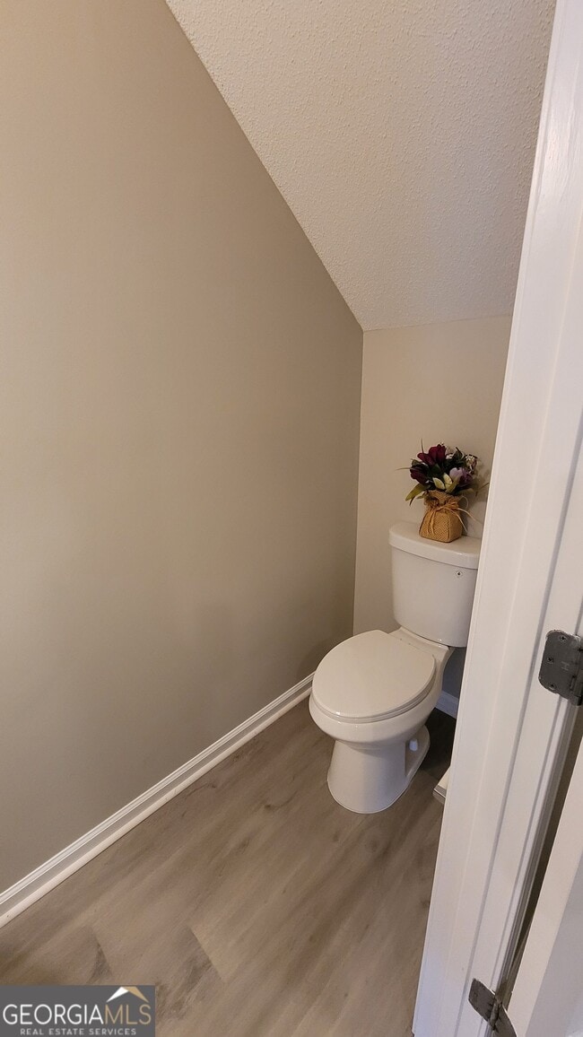 Building Photo - 4875 W Park Cir