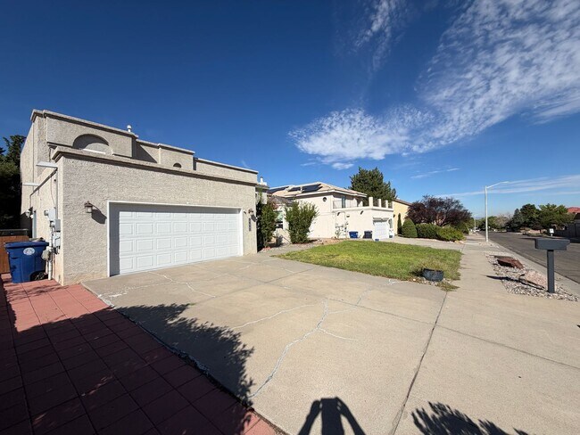 Building Photo - 9600 Allande Rd NE