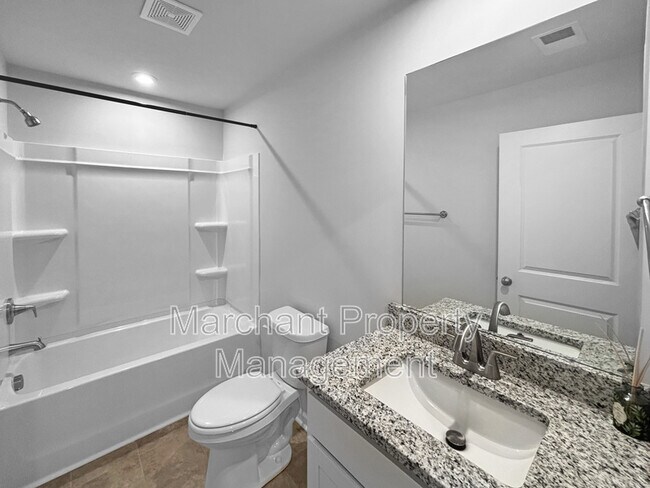 Building Photo - 403 Moss Branch Ct
