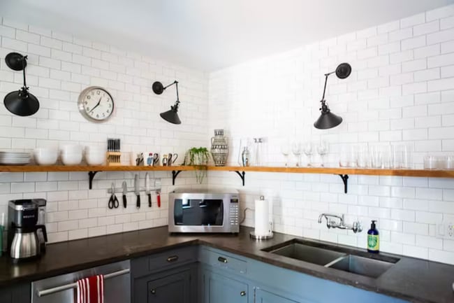 Building Photo - 2703 S 2nd St