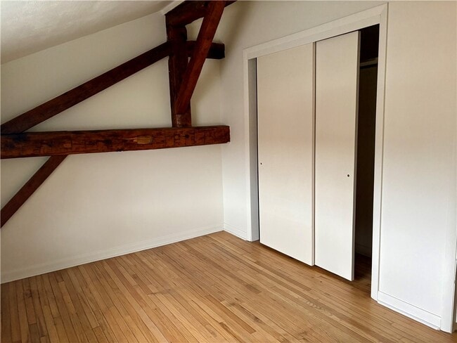 Building Photo - 116 W High St