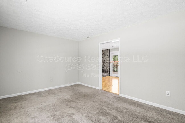 Building Photo - 13 Hearthwood Ct