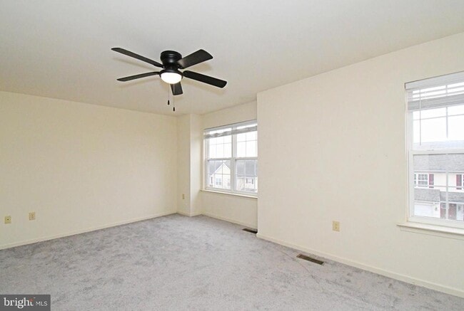 Building Photo - 1031 Balley Dr