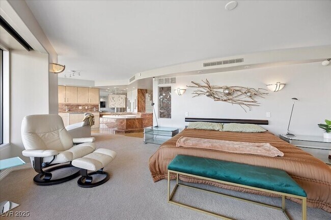 Building Photo - 3111 Bel Air Dr