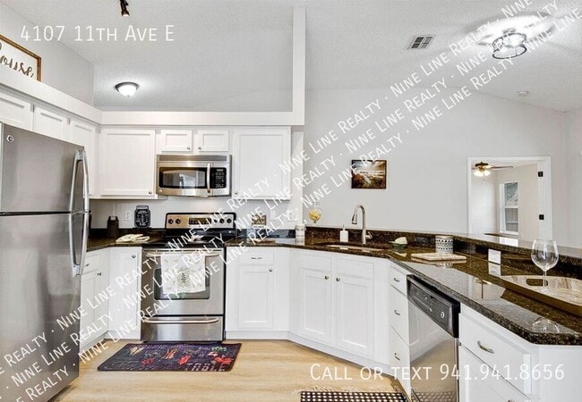 Building Photo - 4107 11th Ave E