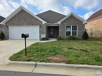 Building Photo - 15687 Landview Ln