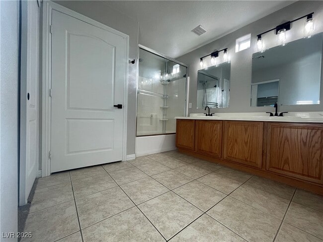 Building Photo - 9276 Vervain Ct