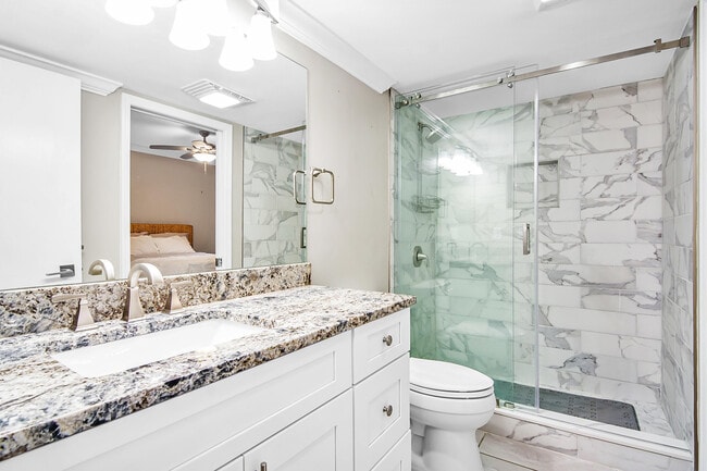 Building Photo - 13329 Polo Club Rd