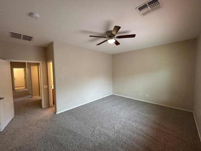 Building Photo - 17190 W Desert Ln