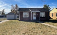 Building Photo - 2 Bedroom, 1 Bathroom House