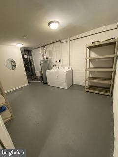 Building Photo - 6930 Hamilton Ct