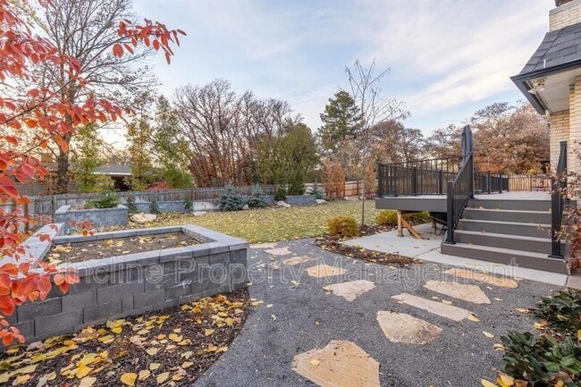 Building Photo - 7734 Brighton Way
