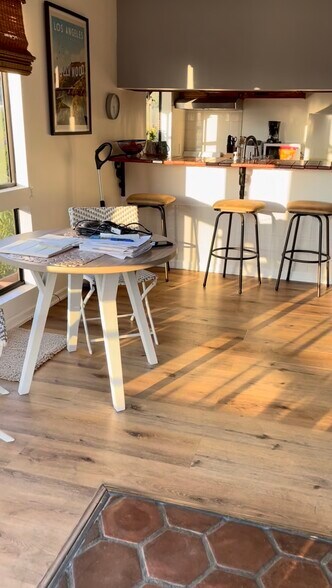 Building Photo - 2807 Pelham Pl