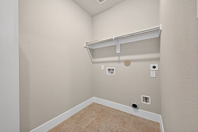 Building Photo - 11903 Muir Grvs Trl