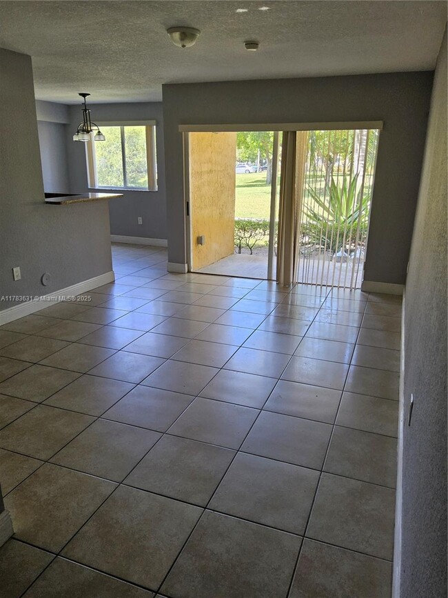Building Photo - 20930 SW 87th Ave