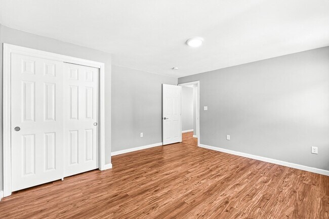 Building Photo - 38 Idora Ave