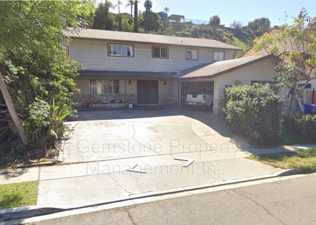 Building Photo - 5233 Countryside Dr