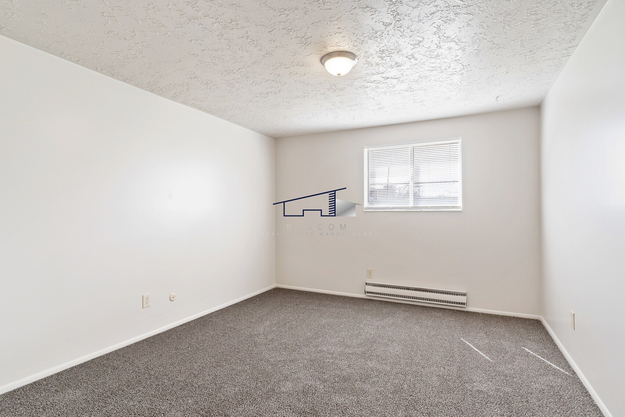 Building Photo - 5858 S 2000 W