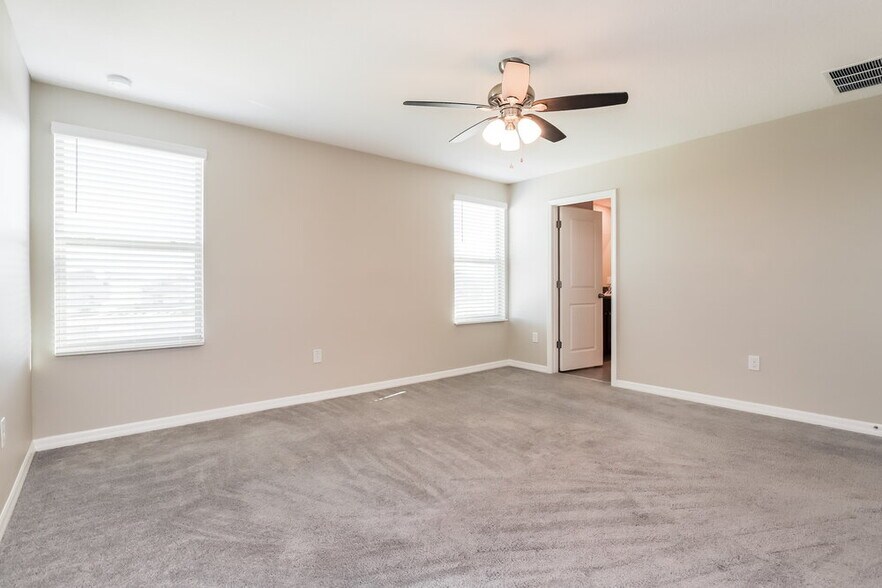 Building Photo - 4215 Unbridled Song Dr