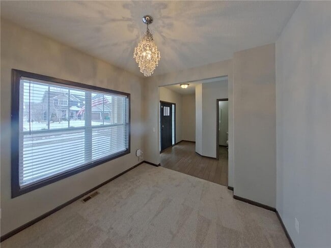 Building Photo - 16043 Estate Ln