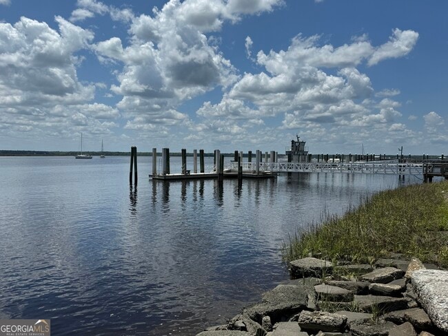 Building Photo - 229 The Villas Wy