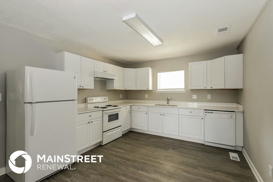 Building Photo - 960 5th St