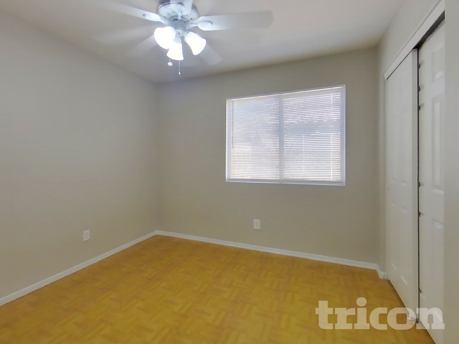 Building Photo - 4127 W Solar Dr